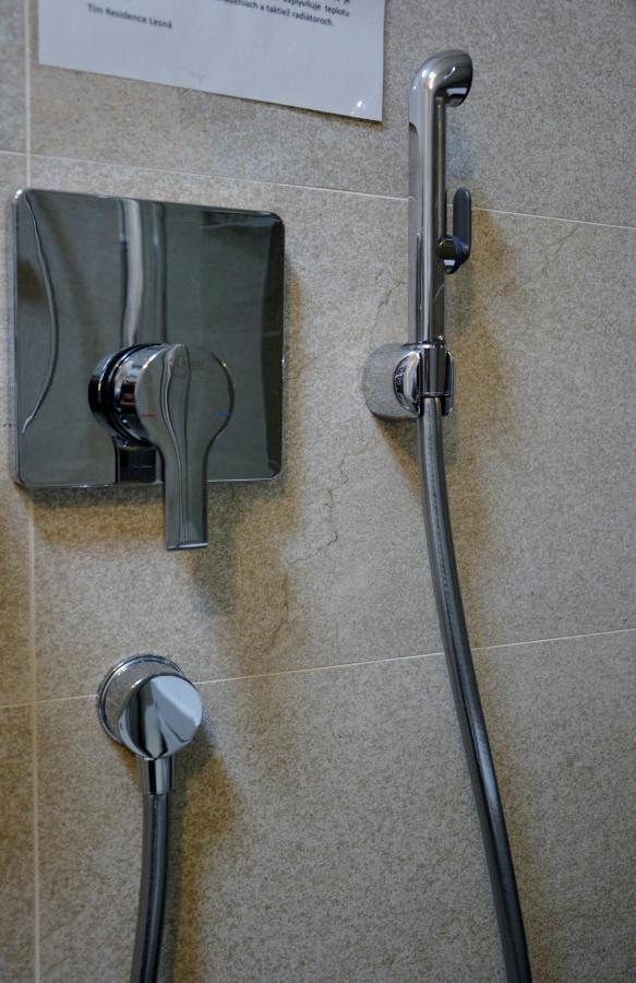 Apartman V Starej Lesnej S Balkonom Stara Lesna Bagian luar foto
