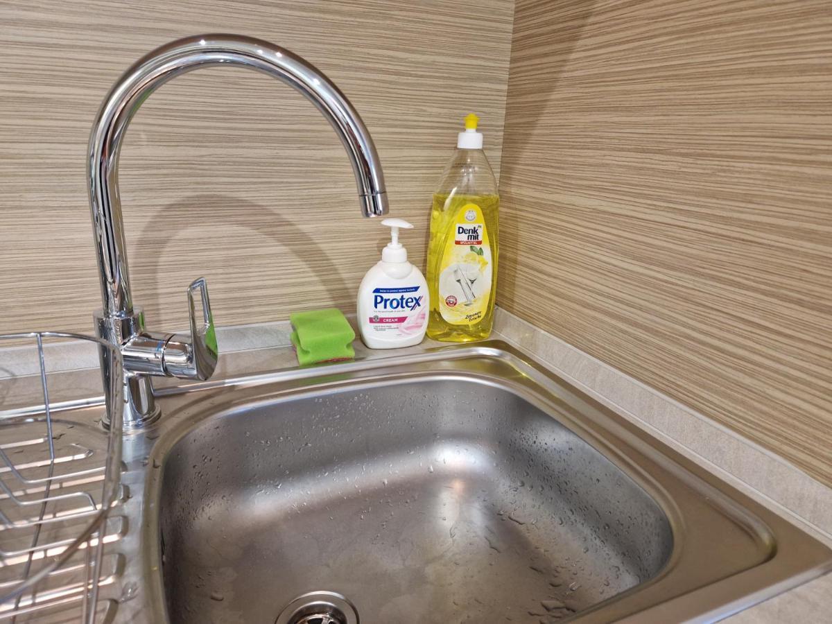 Apartman V Starej Lesnej S Balkonom Stara Lesna Bagian luar foto